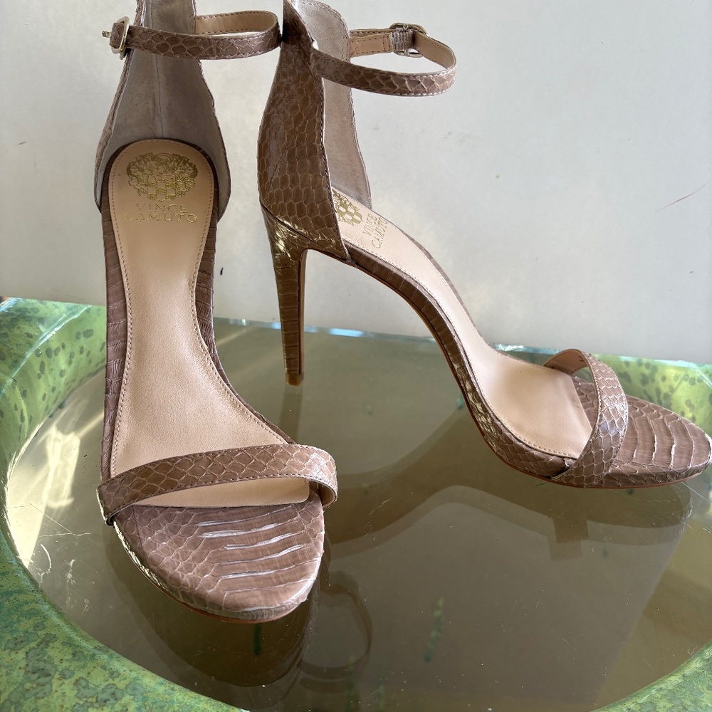 Heel sandals